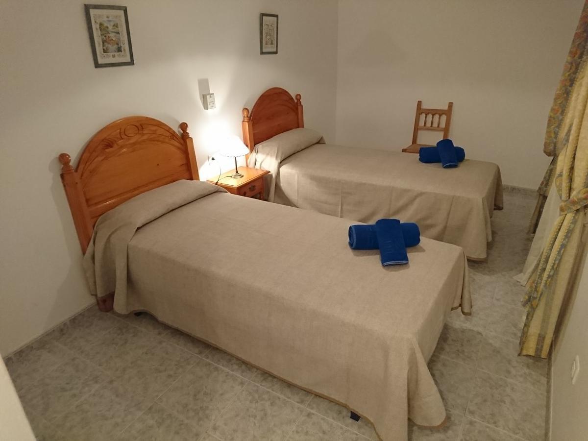 Pulguilla B Menyber Apartment Nerja Exterior foto